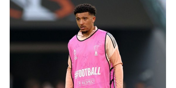 Manchester United har slutfört Jadon Sanchos femårskontrakt Manchester United har slutfört Jadon Sanchos femårskontrakt
